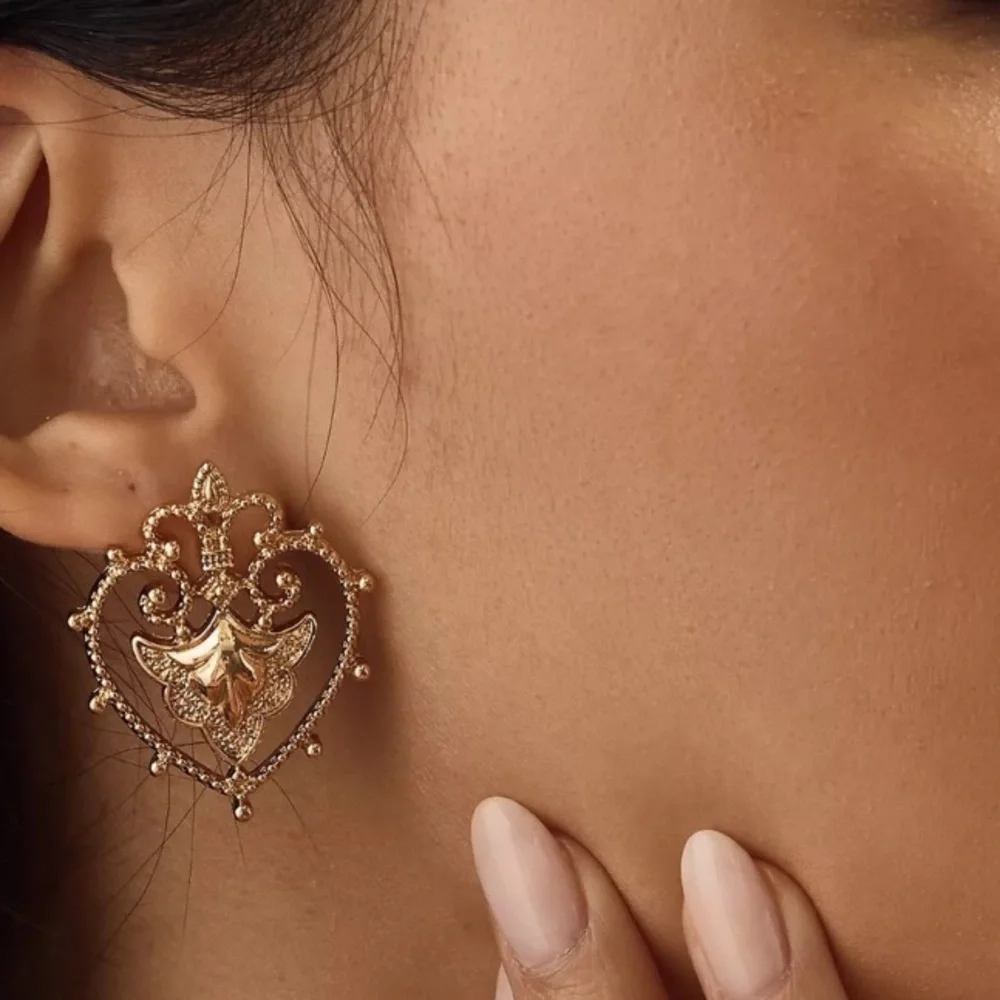 Anthropologie beautiful royal